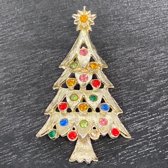 Vintage Jewelry - VINTAGE Multi Stone Gold Christmas Tree Pin Brooch